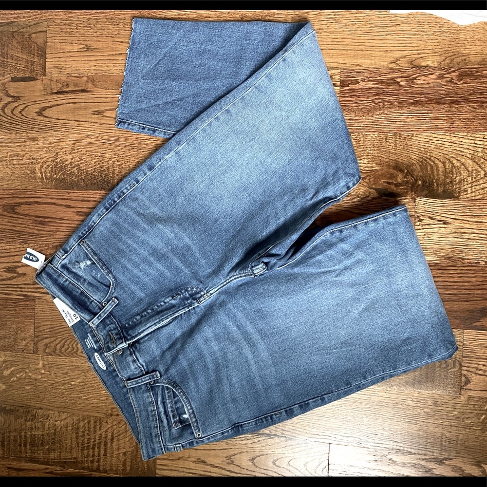 Old Navy Loose Straight Jean